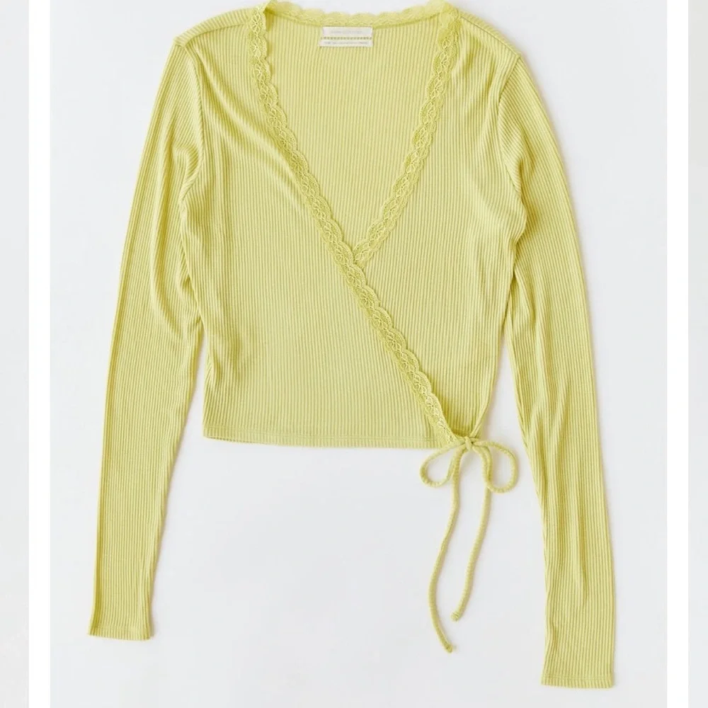 NWT Urban Outfitters Lace Y2K Wrap Top Green Crop ribbed soft cross brandy melvi - Picture 3 of 15